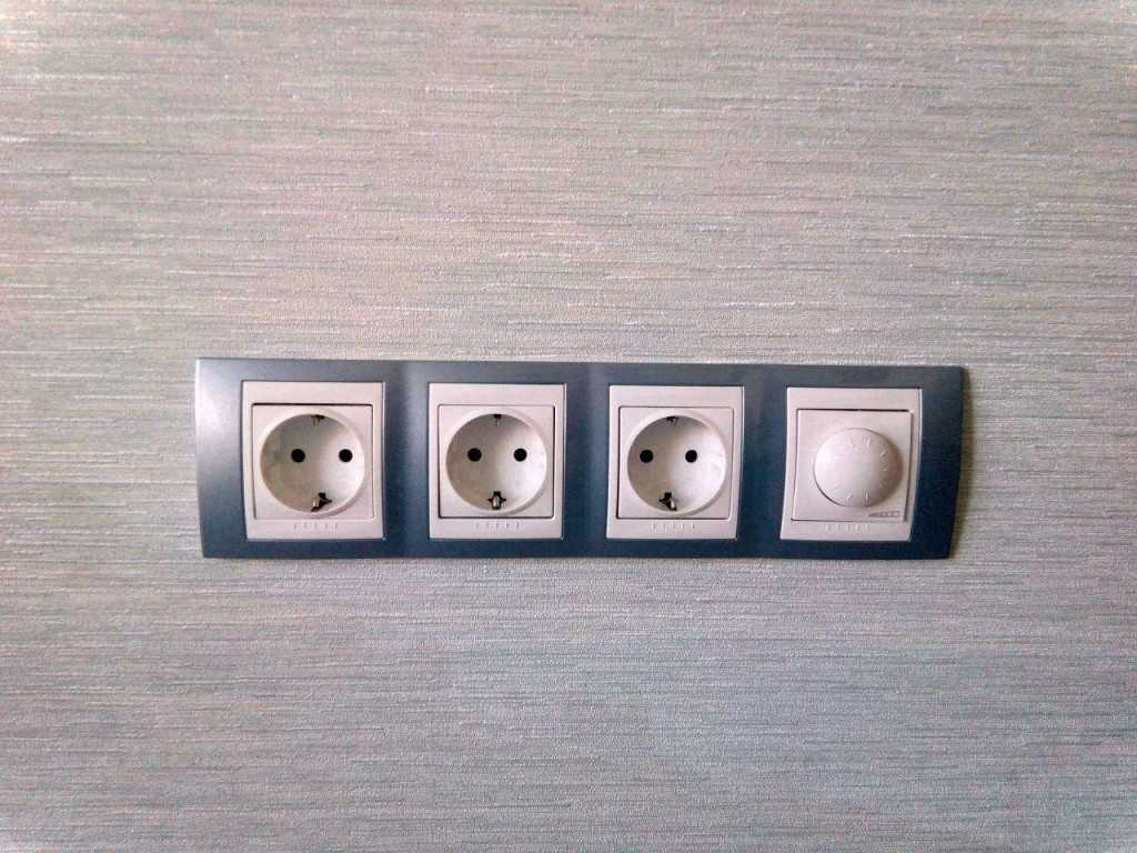 Установка розеток в Чебаркуле